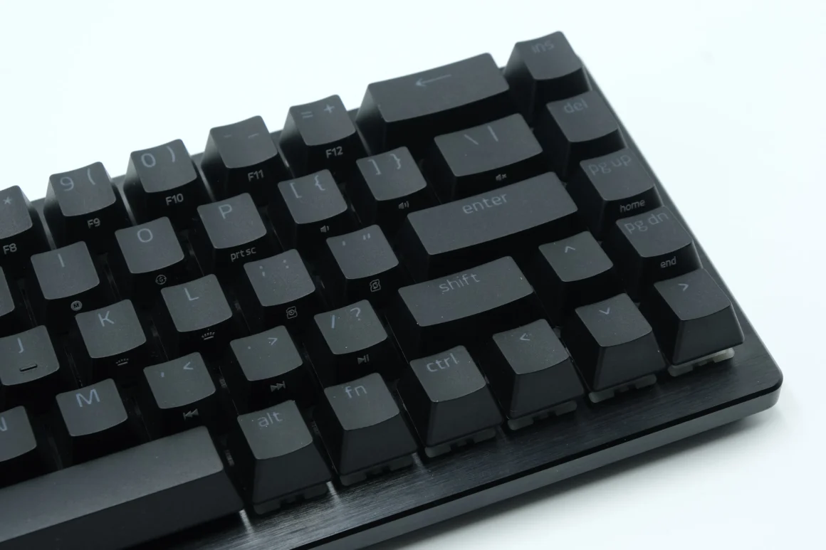 Razer Huntsman V3 HE Review: Jumping on the Bandwagon